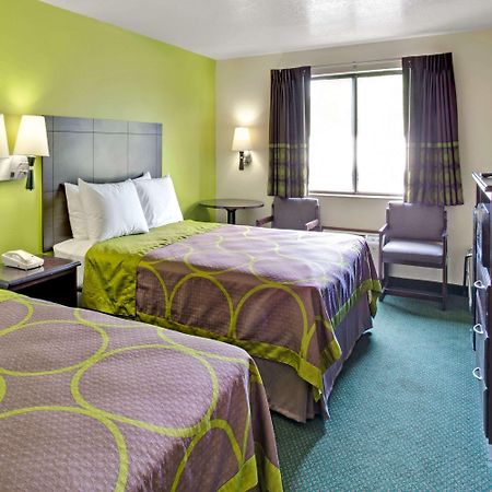 Super 8 By Wyndham Ogden, Utah Hotel Екстериор снимка