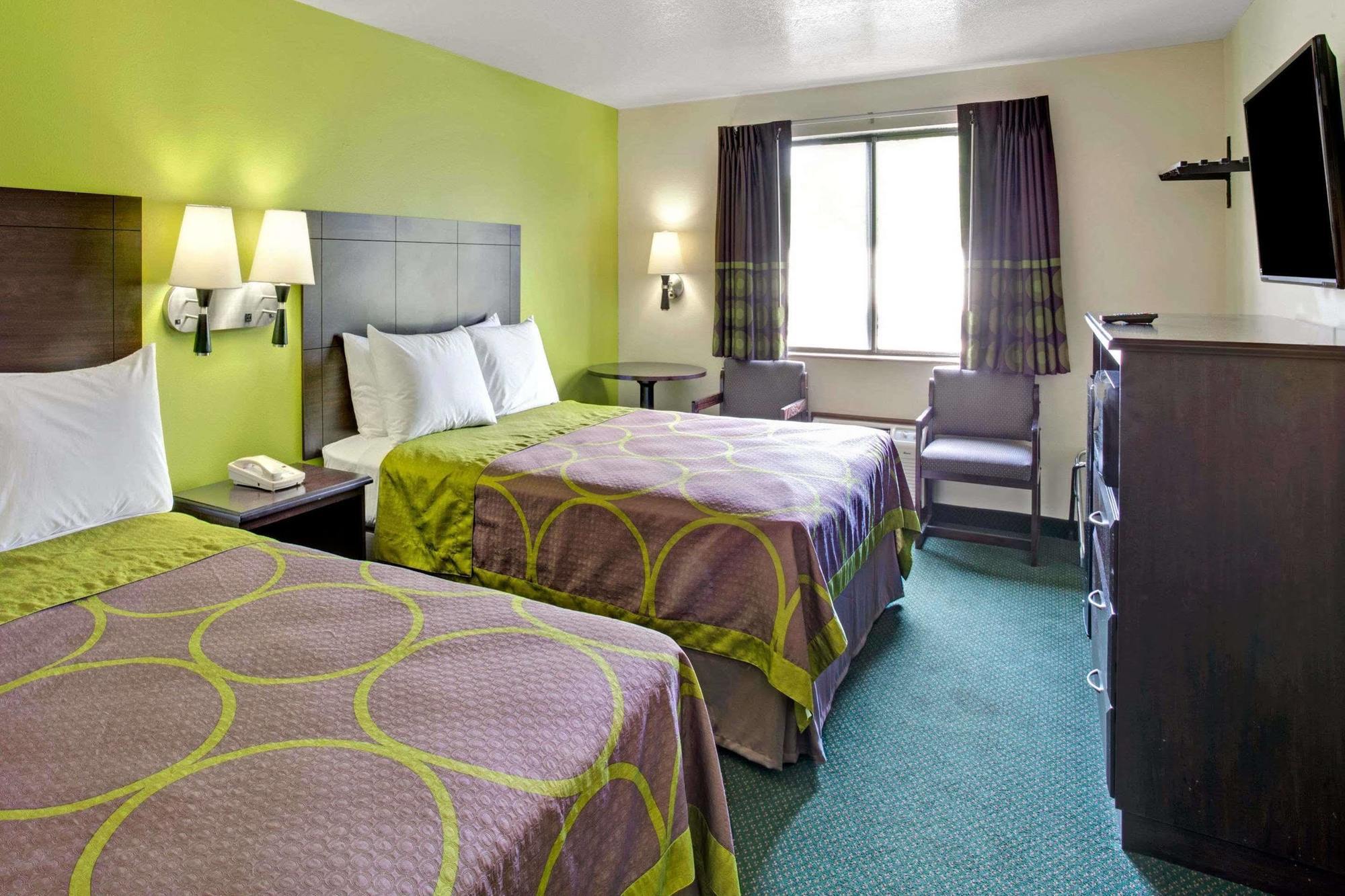 Super 8 By Wyndham Ogden, Utah Hotel Екстериор снимка