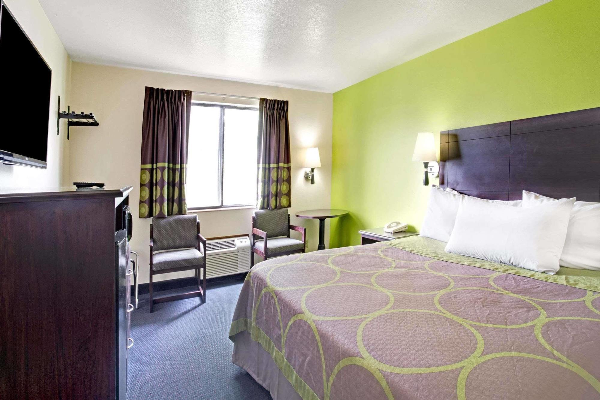 Super 8 By Wyndham Ogden, Utah Hotel Екстериор снимка